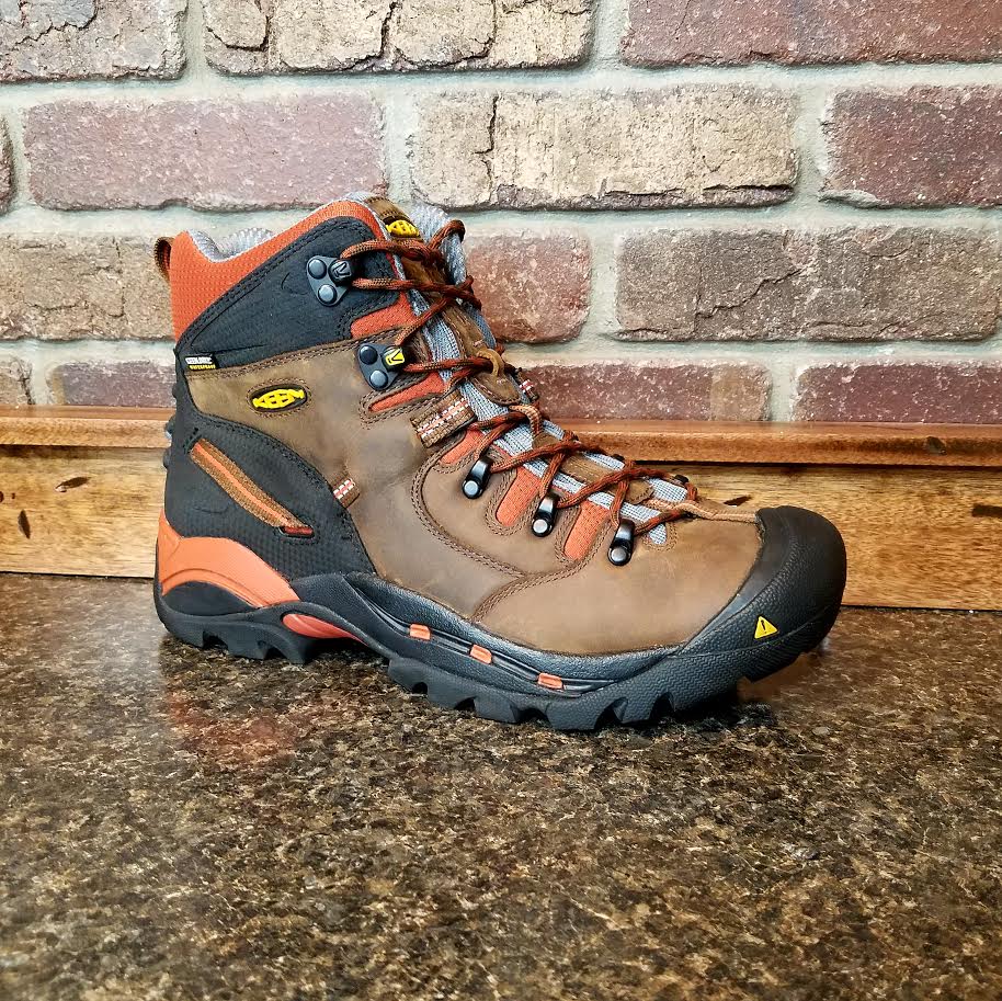 Read more about the article Keen Pittsburgh Soft Toe 1009709